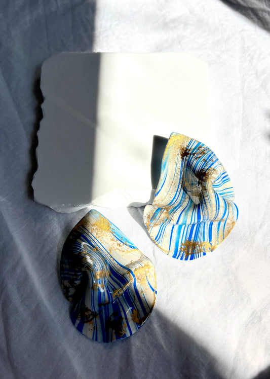 The Ocean Brushstrokes