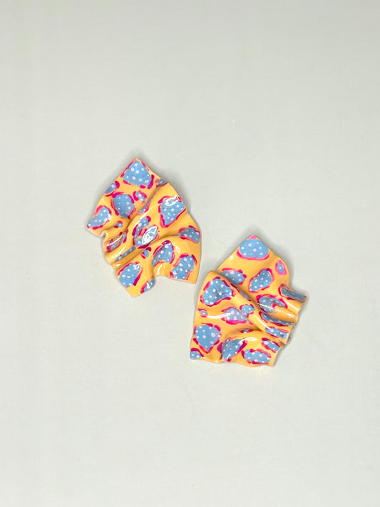 The Vibrant Fold